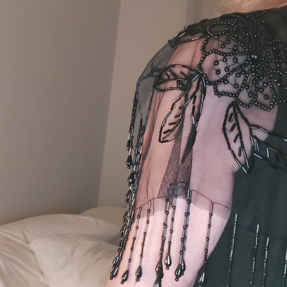 Beaded over shoulder wrap - Picture 3 of 9